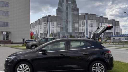 Renault Megane IV Рестайлинг, 2020, пробег 173000 км Renault Megane IV Рестайлинг, 2020, пробег 173000 км
