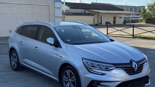 Renault Megane IV Рестайлинг, 2020, пробег 185000 км Renault Megane IV Рестайлинг, 2020, пробег 185000 км