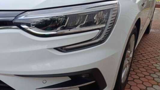 Renault Megane IV Рестайлинг, 2021, пробег 105000 км Renault Megane IV Рестайлинг, 2021, пробег 105000 км