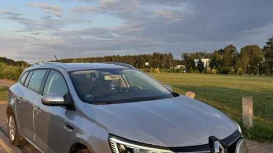 Renault Megane IV Рестайлинг, 2021, пробег 112600 км Renault Megane IV Рестайлинг, 2021, пробег 112600 км
