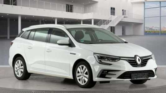 Renault Megane IV Рестайлинг, 2021, пробег 117000 км Renault Megane IV Рестайлинг, 2021, пробег 117000 км