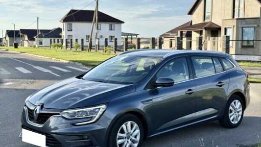 Renault Megane IV Рестайлинг, 2021, пробег 141500 км Renault Megane IV Рестайлинг, 2021, пробег 141500 км