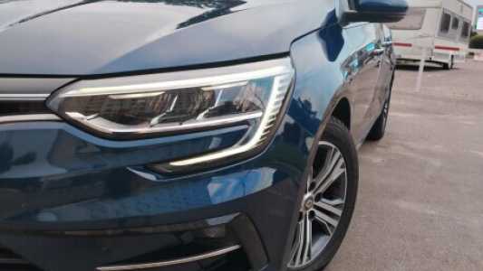 Renault Megane IV Рестайлинг, 2021, пробег 157000 км Renault Megane IV Рестайлинг, 2021, пробег 157000 км