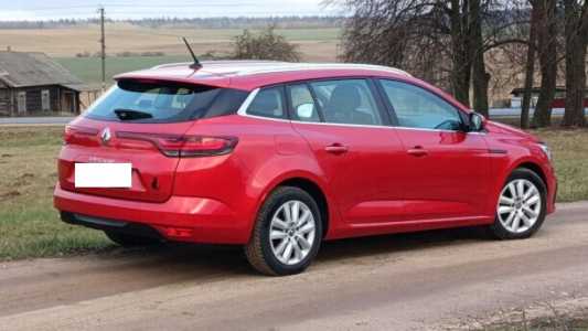 Renault Megane IV Рестайлинг, 2021, пробег 164000 км Renault Megane IV Рестайлинг, 2021, пробег 164000 км