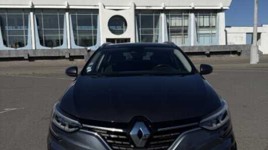 Renault Megane IV Рестайлинг, 2021, пробег 175000 км Renault Megane IV Рестайлинг, 2021, пробег 175000 км