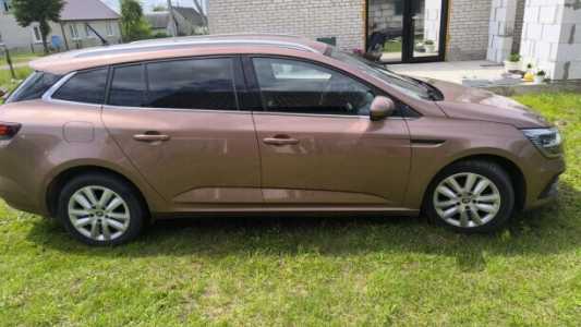 Renault Megane IV  Рестайлинг, 2021, пробег 204000 км