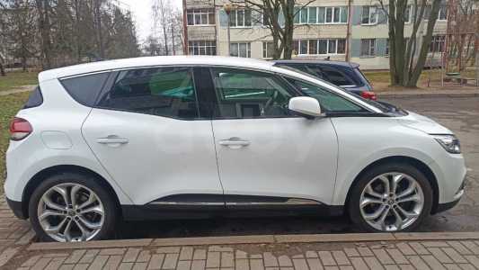 Renault Scenic IV