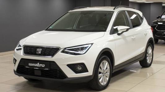 SEAT Arona I