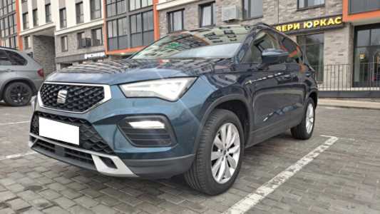 SEAT Ateca I Рестайлинг, 2021, пробег 198000 км SEAT Ateca I Рестайлинг, 2021, пробег 198000 км