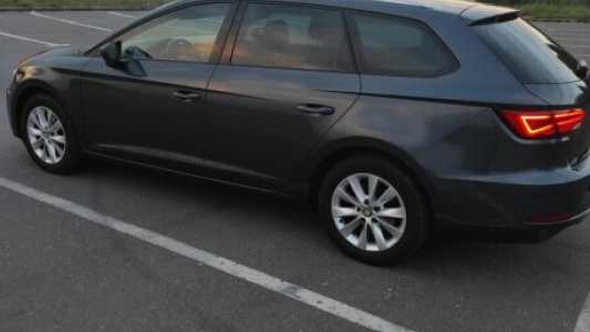 SEAT Leon III  Рестайлинг, 2019, пробег 68000 км