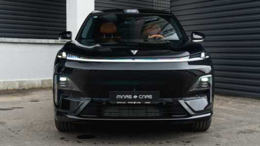 Shenlan S09 , 2025, пробег 55 км Shenlan S09 , 2025, пробег 55 км