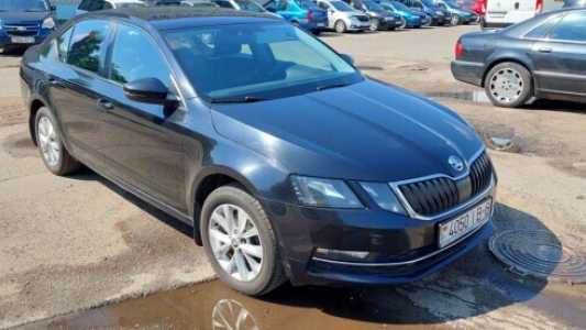 Skoda Octavia III Рестайлинг, 2017, пробег 152000 км Skoda Octavia III Рестайлинг, 2017, пробег 152000 км