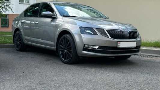 Skoda Octavia III Рестайлинг, 2017, пробег 240000 км Skoda Octavia III Рестайлинг, 2017, пробег 240000 км
