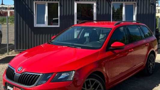 Skoda Octavia III Рестайлинг, 2017, пробег 260600 км Skoda Octavia III Рестайлинг, 2017, пробег 260600 км