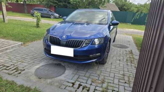 Skoda Octavia III Рестайлинг, 2018, пробег 122000 км Skoda Octavia III Рестайлинг, 2018, пробег 122000 км