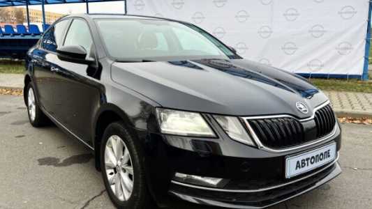 Skoda Octavia III Рестайлинг, 2018, пробег 167131 км Skoda Octavia III Рестайлинг, 2018, пробег 167131 км
