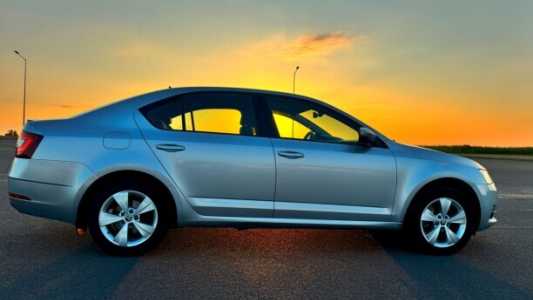 Skoda Octavia III  Рестайлинг, 2018, пробег 272000 км