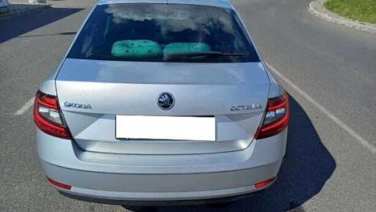 Skoda Octavia III  Рестайлинг, 2019, пробег 75000 км