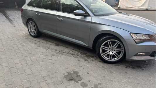 Skoda Superb III, 2015, пробег 345000 км