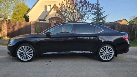 Skoda Superb III, 2016, пробег 229000 км