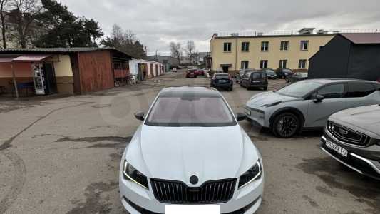 Skoda Superb III