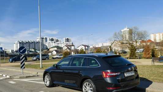 Skoda Superb III