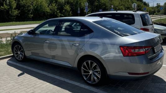 Skoda Superb III