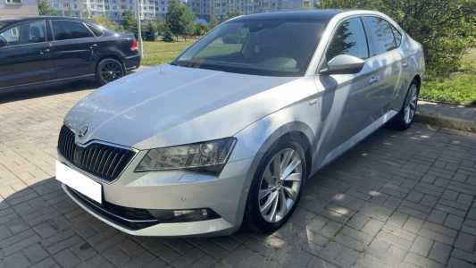 Skoda Superb III