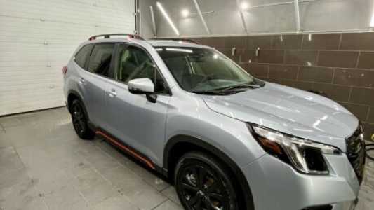 Subaru Forester V Рестайлинг, 2023, пробег 20000 км Subaru Forester V Рестайлинг, 2023, пробег 20000 км
