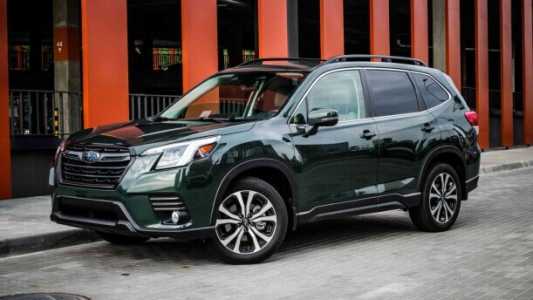Subaru Forester V Рестайлинг, 2023, пробег 9300 км Subaru Forester V Рестайлинг, 2023, пробег 9300 км
