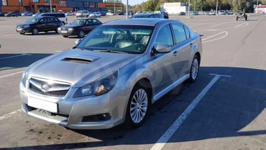 Subaru Legacy V