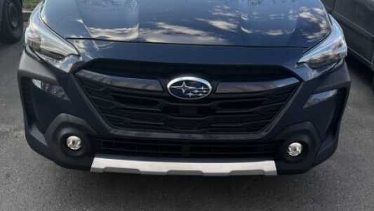 Subaru Outback VI Рестайлинг, 2022, пробег 13000 км Subaru Outback VI Рестайлинг, 2022, пробег 13000 км
