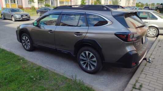 Subaru Outback VI Рестайлинг, 2023, пробег 31000 км Subaru Outback VI Рестайлинг, 2023, пробег 31000 км