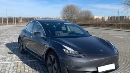 Tesla Model 3 I, 2018, пробег 120000 км