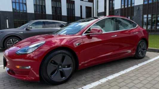 Tesla Model 3 I, 2018, пробег 130000 км