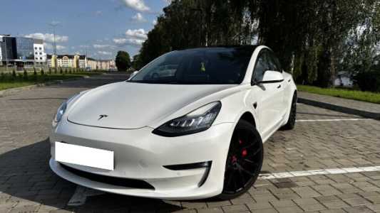 Tesla Model 3 I, 2019, пробег 105000 км