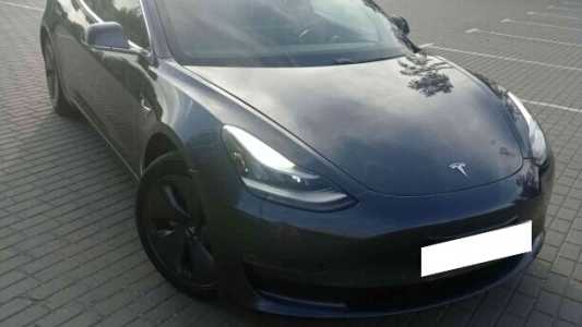 Tesla Model 3 I, 2019, пробег 117000 км