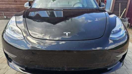 Tesla Model 3 I, 2019, пробег 175000 км