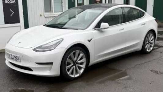 Tesla Model 3 I, 2019, пробег 60000 км
