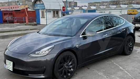 Tesla Model 3 I