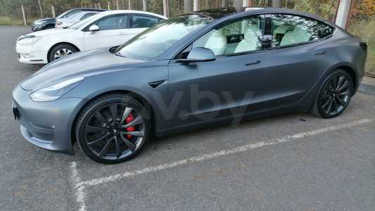 Tesla Model 3 I