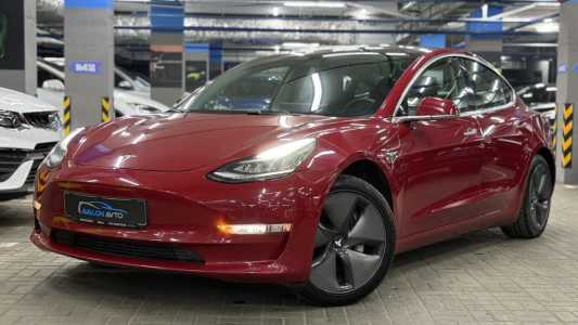 Tesla Model 3 I