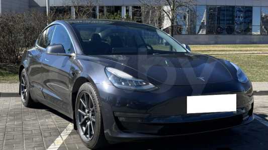 Tesla Model 3 I