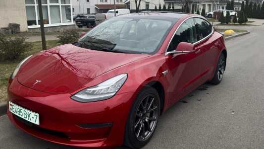 Tesla Model 3 I