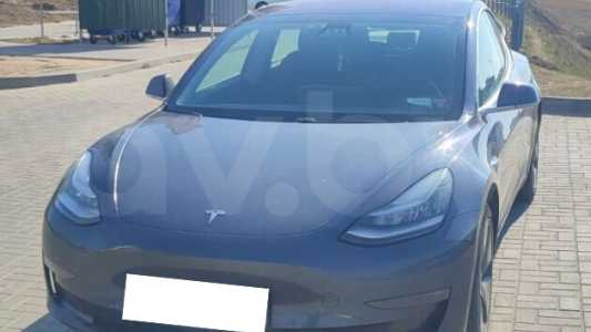 Tesla Model 3 I
