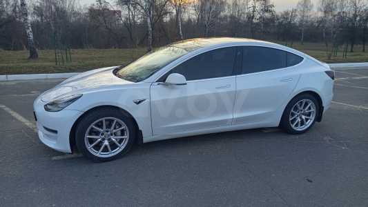 Tesla Model 3 I