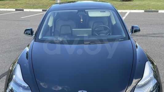 Tesla Model 3 I