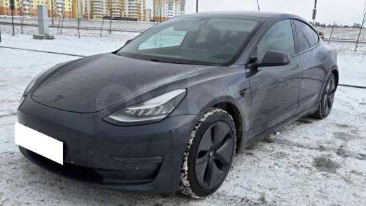 Tesla Model 3 I