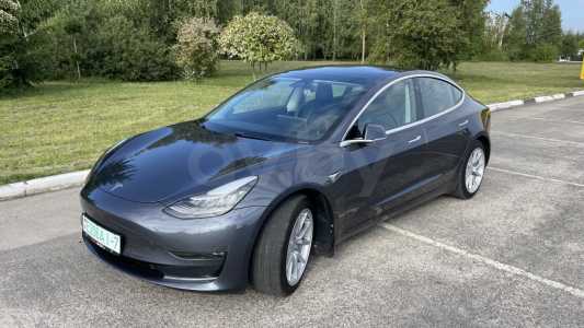 Tesla Model 3 I