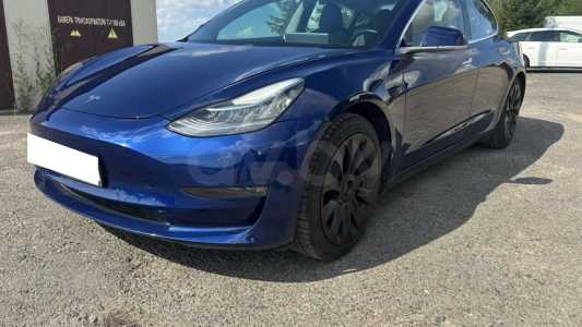 Tesla Model 3 I